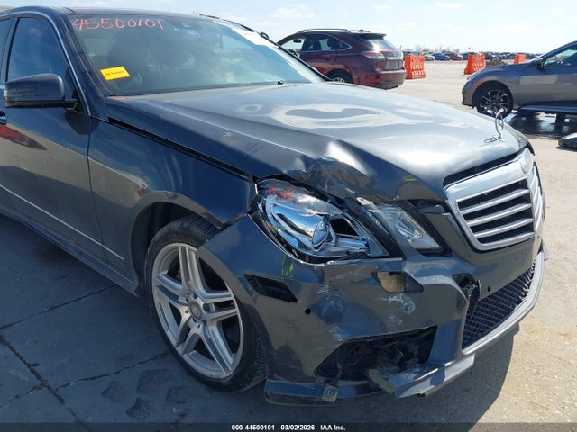 MERCEDES-BENZ E-CLASS - 6