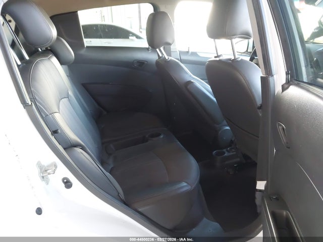 CHEVROLET SPARK 1LT CVT - 8