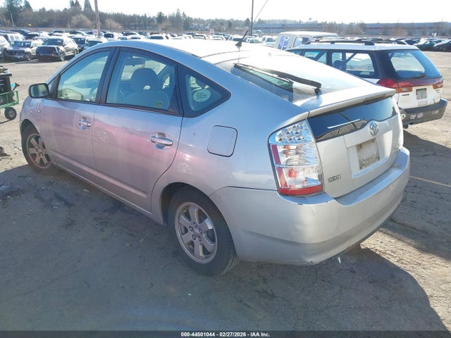 TOYOTA PRIUS - 3