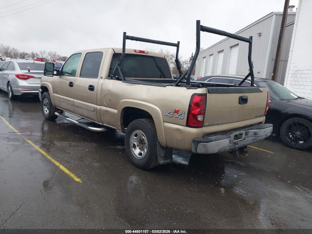 CHEVROLET SILVERADO 2500 LS - 3