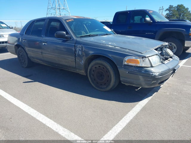 FORD CROWN VICTORIA POLICE - 1