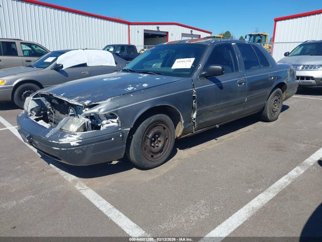 FORD CROWN VICTORIA POLICE - 2