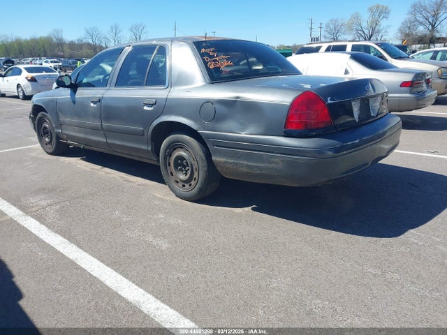FORD CROWN VICTORIA POLICE - 3