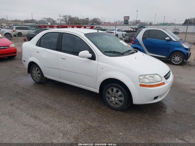 CHEVROLET AVEO LT - 1