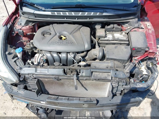 HYUNDAI ELANTRA LIMITED - 10