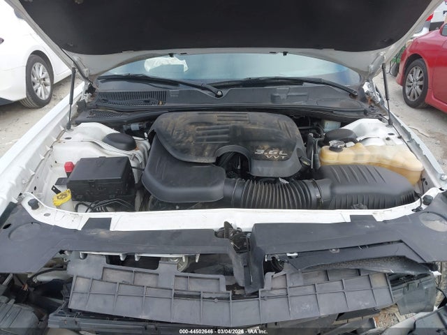 DODGE CHALLENGER SXT - 10