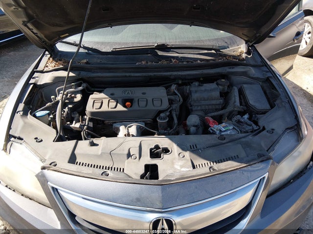 2013 Acura ILX 2.0L 照片 10
