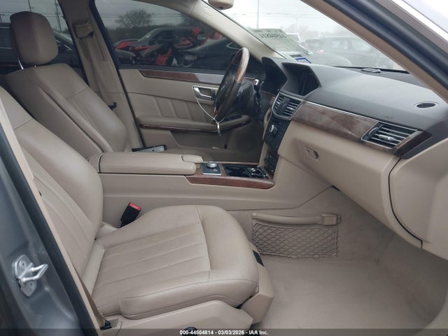 MERCEDES-BENZ E-CLASS - 5