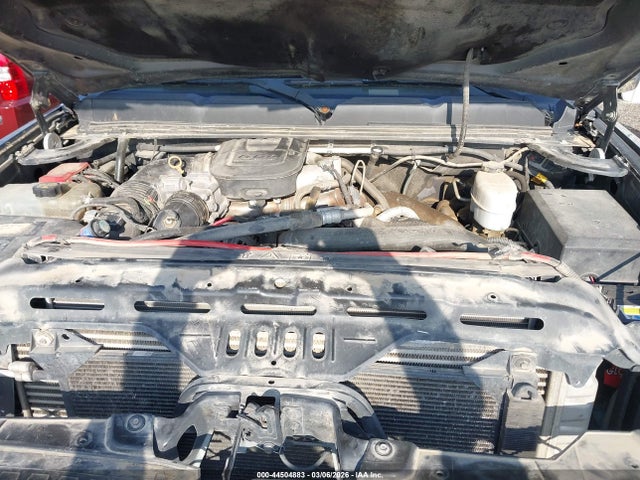 CHEVROLET SILVERADO - 10