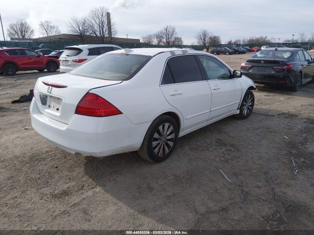 HONDA ACCORD 2.4 SE - 4