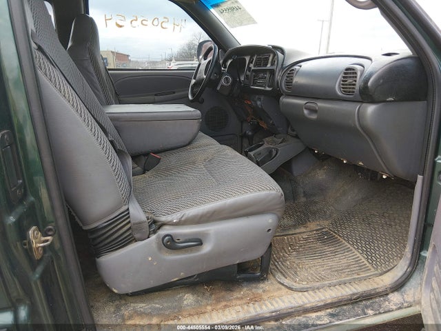 DODGE RAM 2500 ST - 5