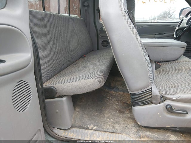 DODGE RAM 2500 ST - 8