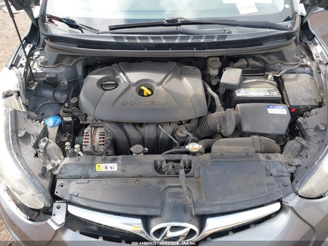 HYUNDAI ELANTRA VALUE EDITION - 10