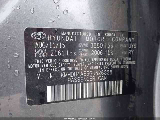 HYUNDAI ELANTRA VALUE EDITION - 9