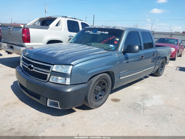 CHEVROLET SILVERADO 1500 CLASSIC LS - 2