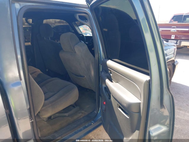 CHEVROLET SILVERADO 1500 CLASSIC LS - 8