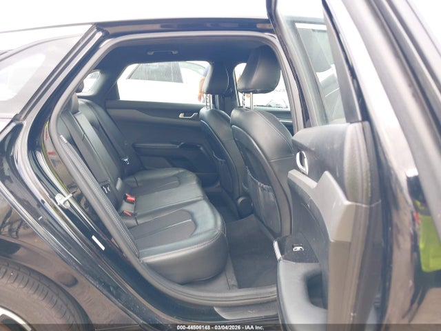 2022 KIA K5 GT-LINE photo 8