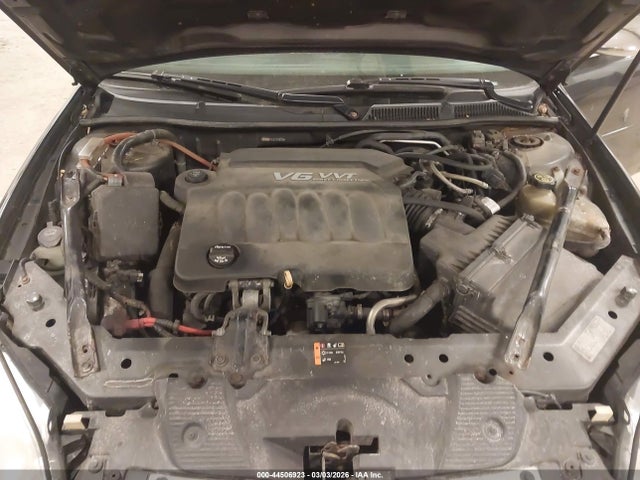 CHEVROLET IMPALA LT - 10