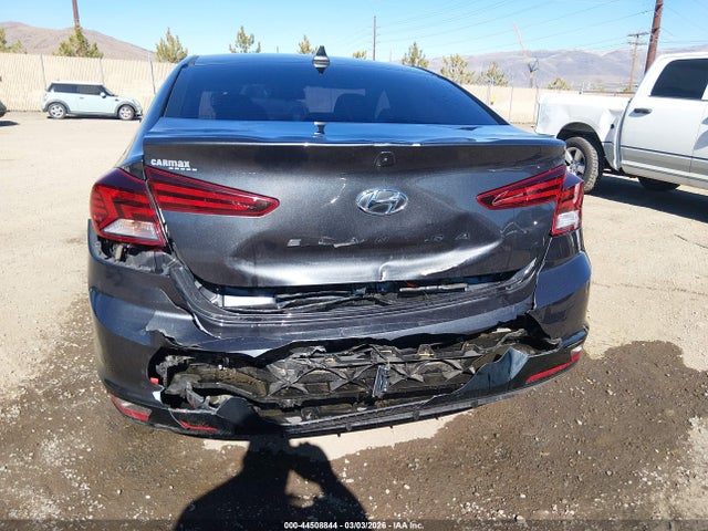 HYUNDAI ELANTRA VALUE EDITION - 6