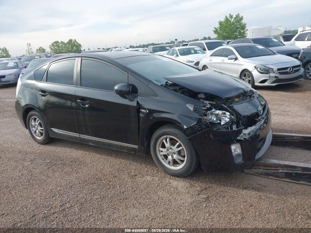 2011 TOYOTA PRIUS THREE
