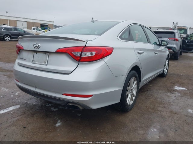 HYUNDAI SONATA - 4