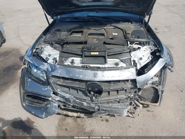 MERCEDES-BENZ E-CLASS - 10