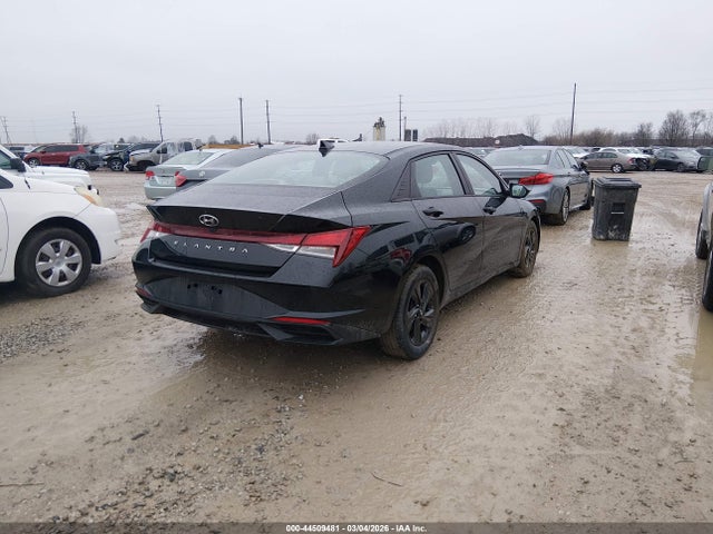 HYUNDAI ELANTRA SEL - 4