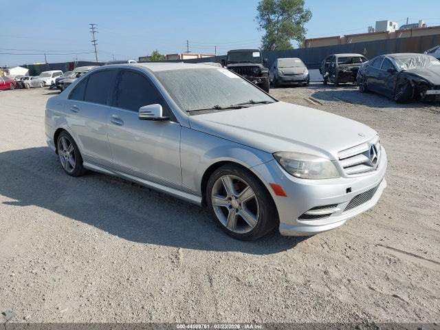 2011 MERCEDES-BENZ C LUXURY/SPORT