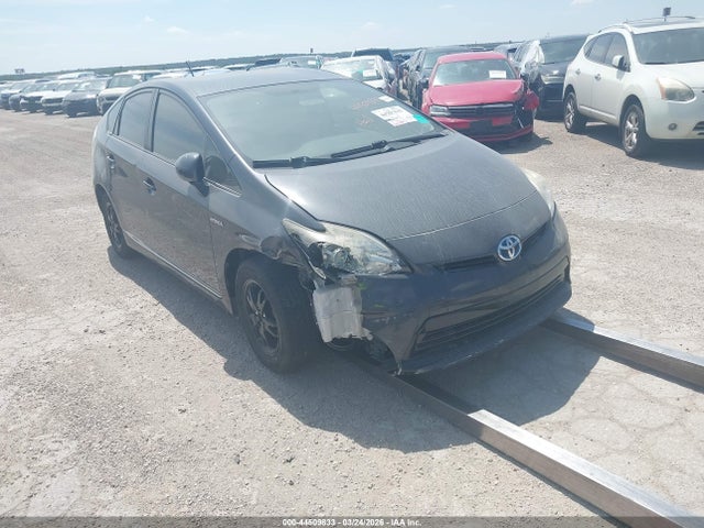 2015 TOYOTA PRIUS THREE