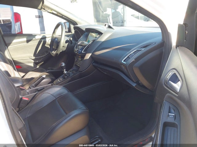 2017 FORD FOCUS ST 5