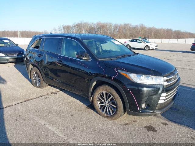 2018 TOYOTA HIGHLANDE XLE
