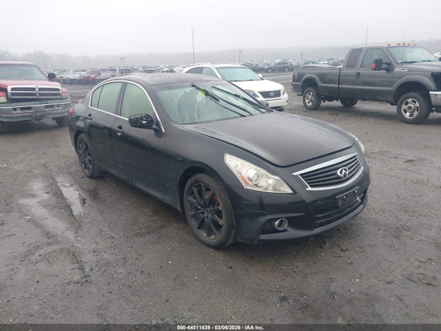 2013 INFINITI G 