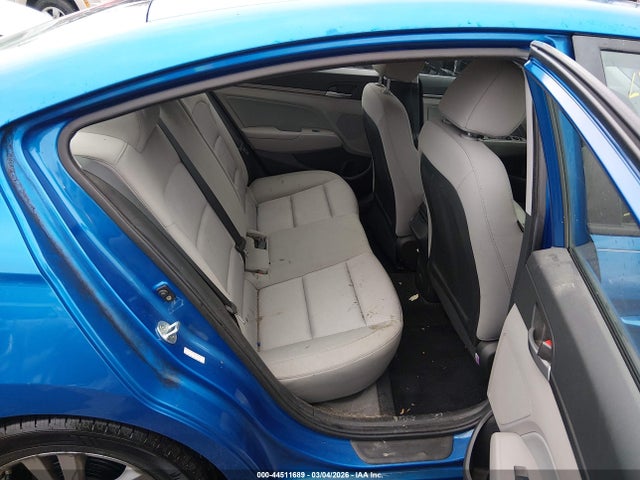 2017 Hyundai ELANTRA SE 照片 8