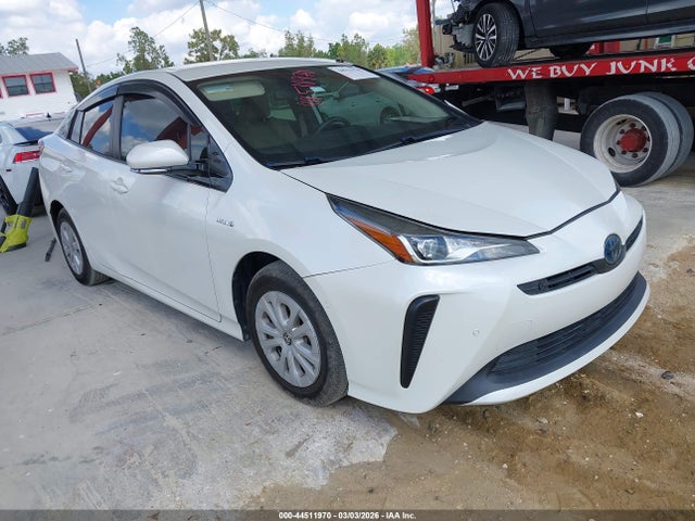 TOYOTA PRIUS - 1