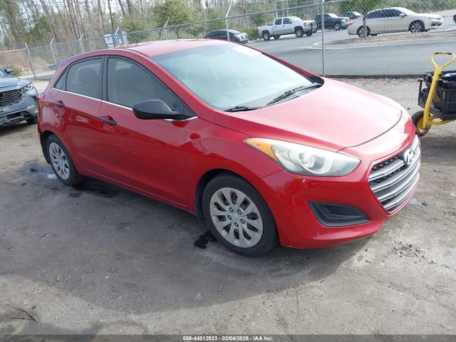 HYUNDAI ELANTRA GT - 1