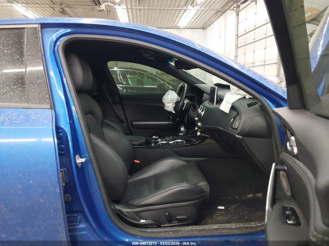 KIA STINGER GT-LINE - 5