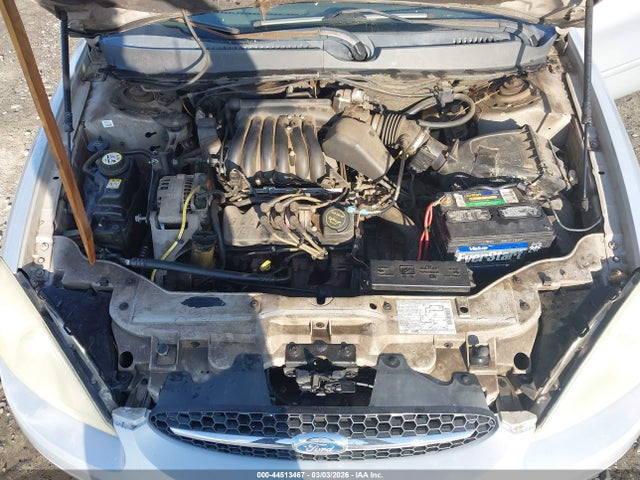 FORD TAURUS SE - 10