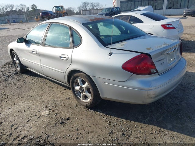 FORD TAURUS SE - 3
