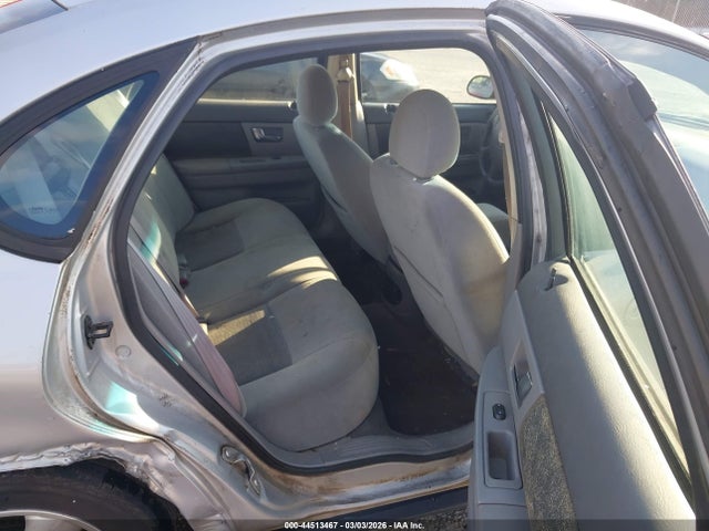 FORD TAURUS SE - 8