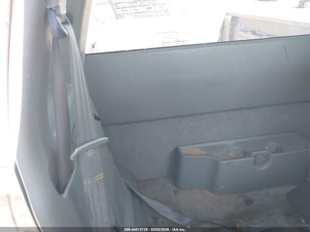 CHEVROLET S-10 LS - 8