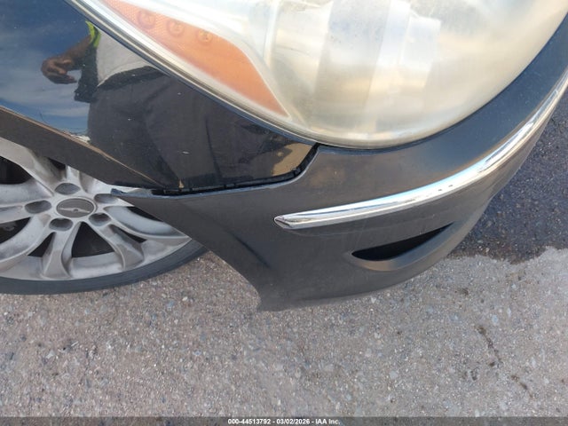 HYUNDAI GENESIS 3.8 - 6