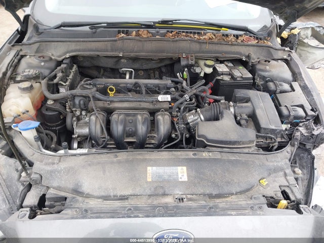 FORD FUSION SE - 10