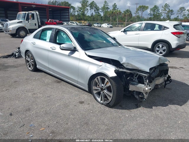 2016 MERCEDES-BENZ C 