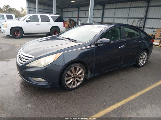 HYUNDAI SONATA SE - 2