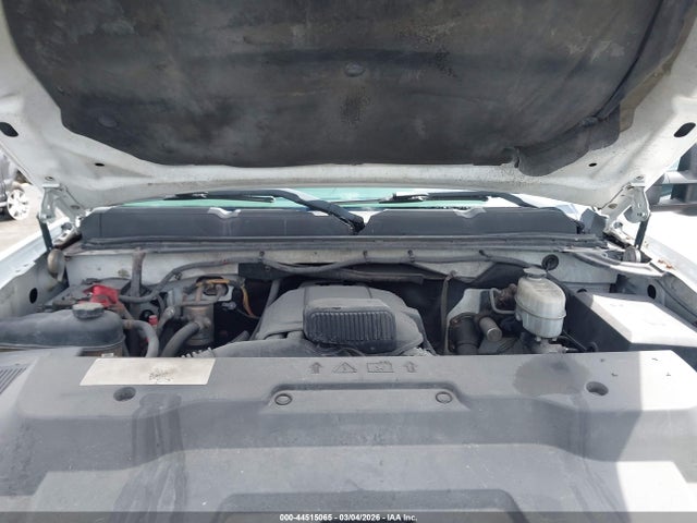 CHEVROLET SILVERADO - 10