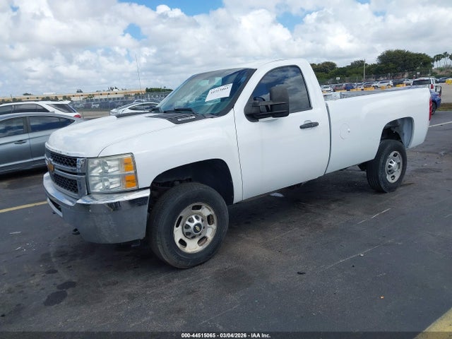 CHEVROLET SILVERADO - 2