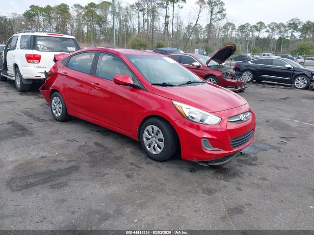 HYUNDAI ACCENT SE - 1