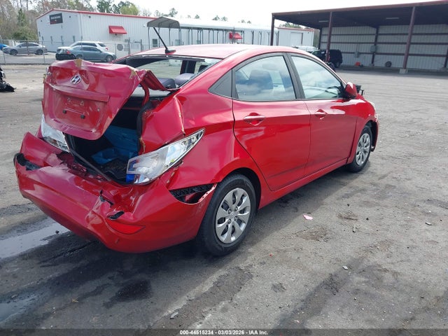 HYUNDAI ACCENT SE - 4