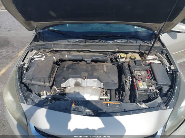 CHEVROLET MALIBU 1LT - 10