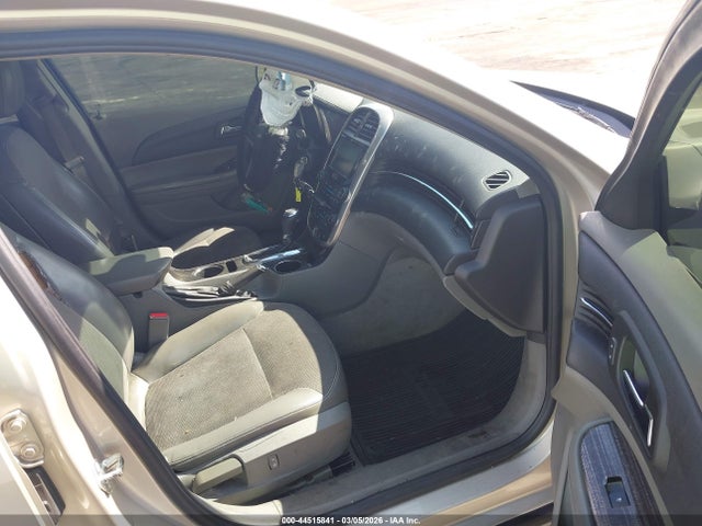 CHEVROLET MALIBU 1LT - 5